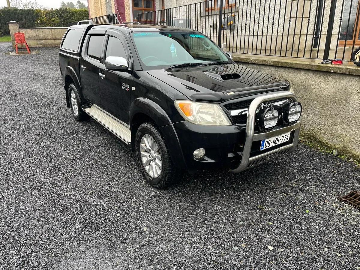 Toyota hilux - Image 1