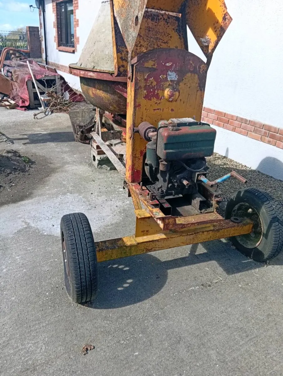 Tow behind mixer - Image 3