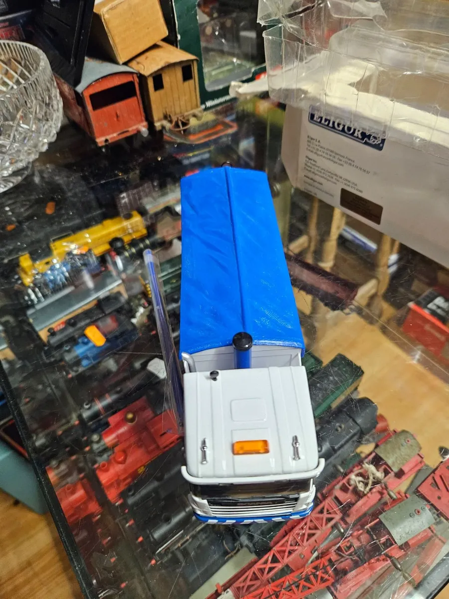 Corgi Eligor Scania Tipper Truck 1.43 - Image 3