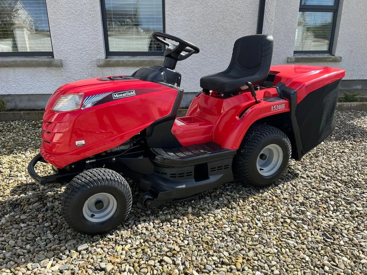 Mountfield 15hp ride on lawnmower#like new # - Image 4