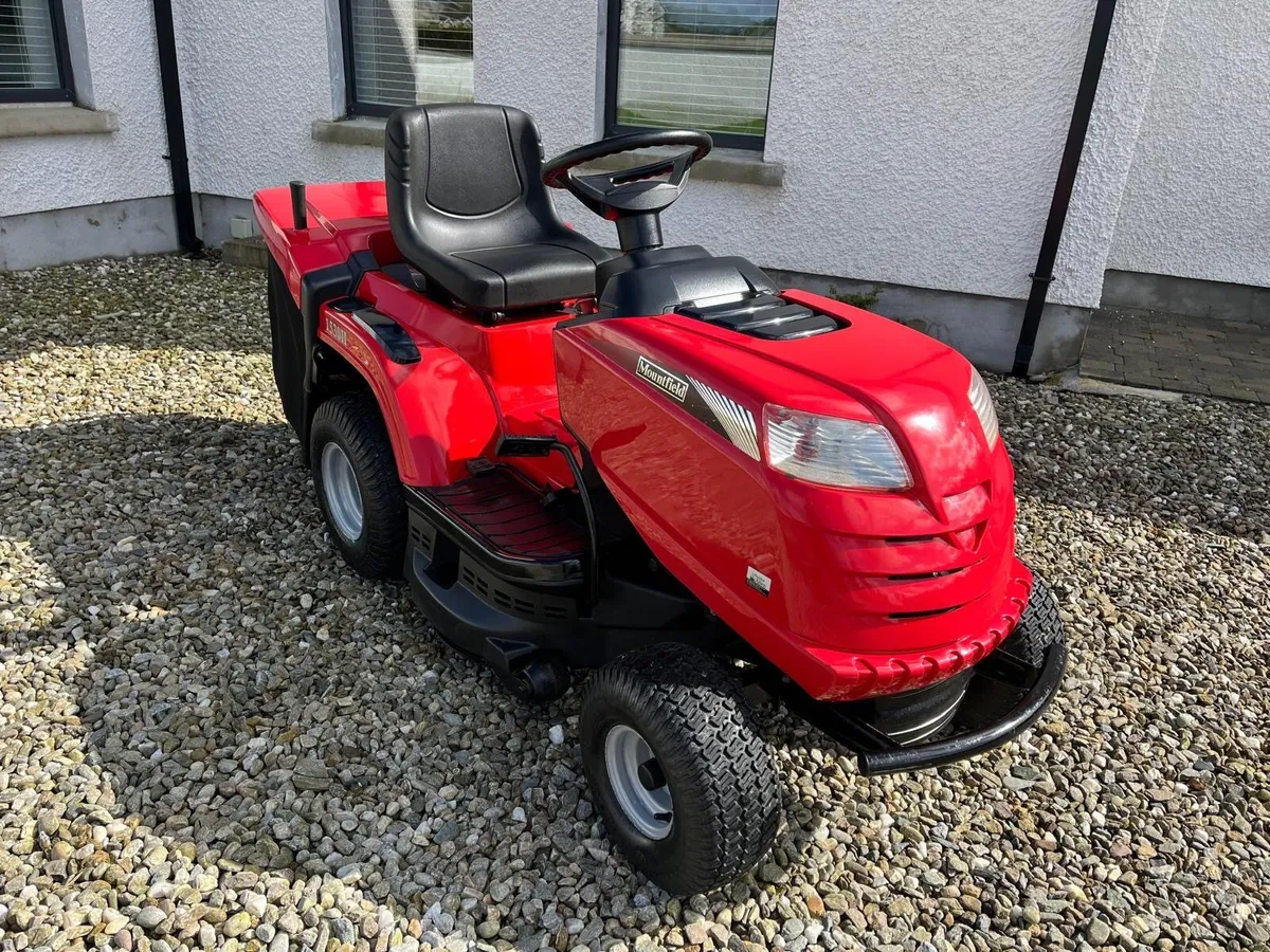 Mountfield 15hp ride on lawnmower#like new # - Image 3