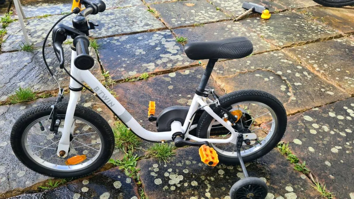 Kids bike 3-5years 14inch - Image 2