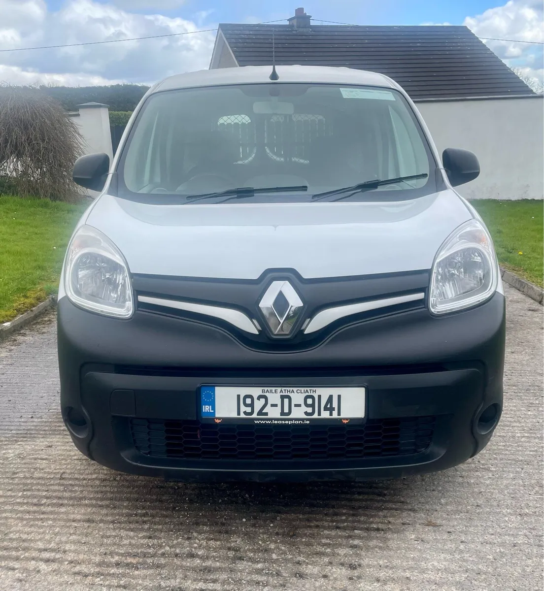 2019 REN KANGOO Maxi DSL .LOW KMS Timing belt done - Image 3