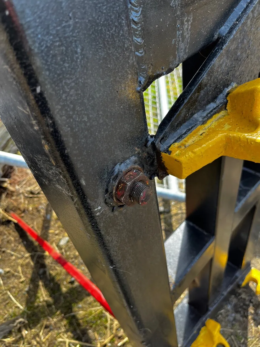 Tractor Bale Spike - Image 4