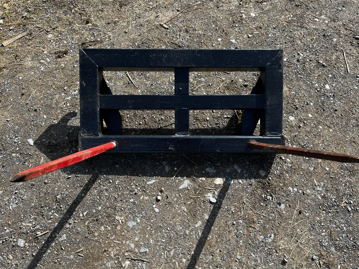 Tractor Bale Spike - Image 1