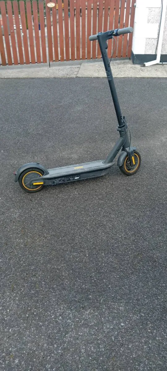 Electric scooter - Image 1