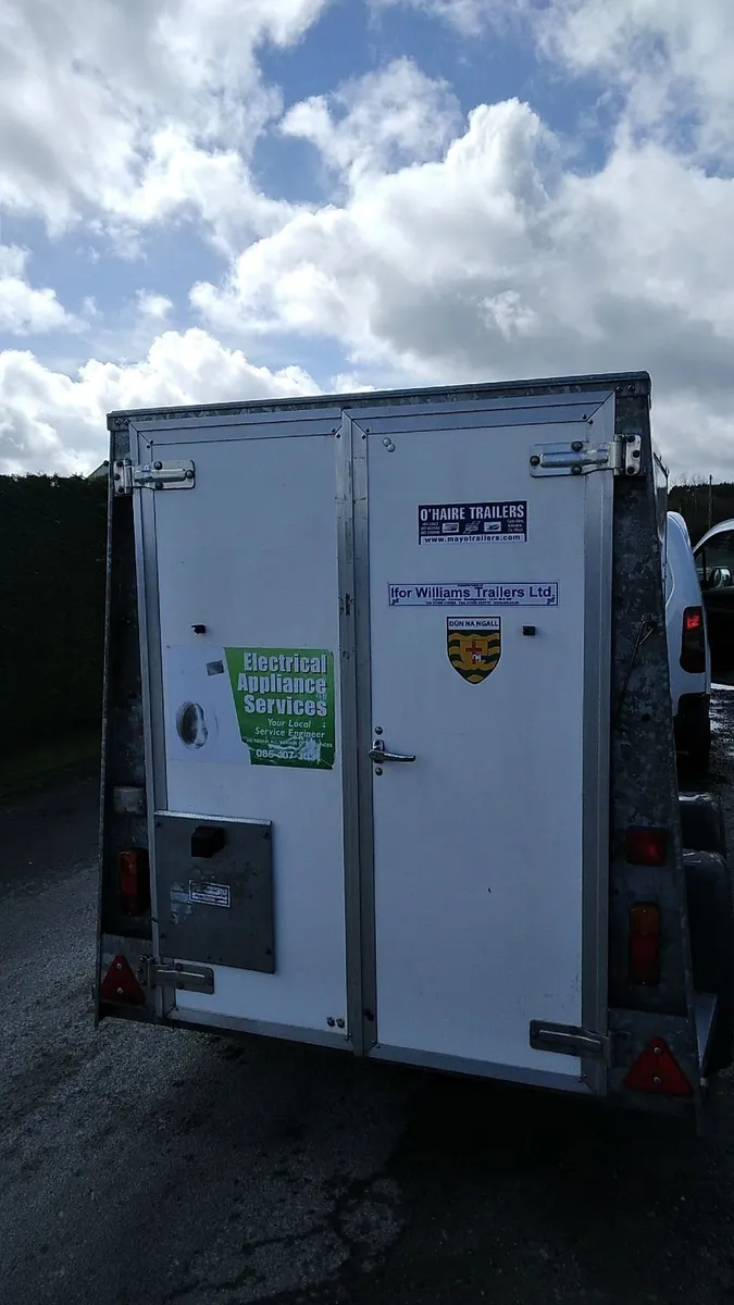 IVOR WILLIAMS 8X4 BOX TRAILER - Image 3
