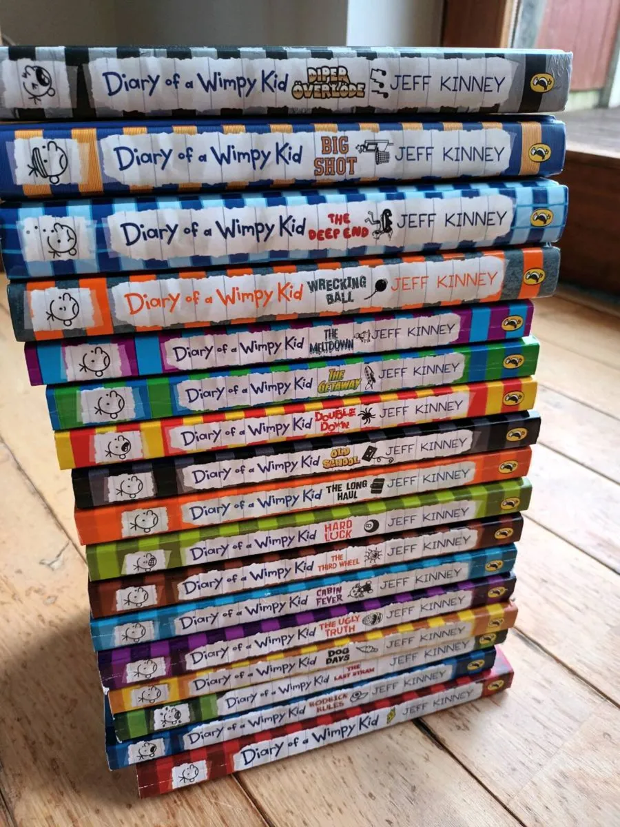 17 diary of a wimpy kid collection - Image 1