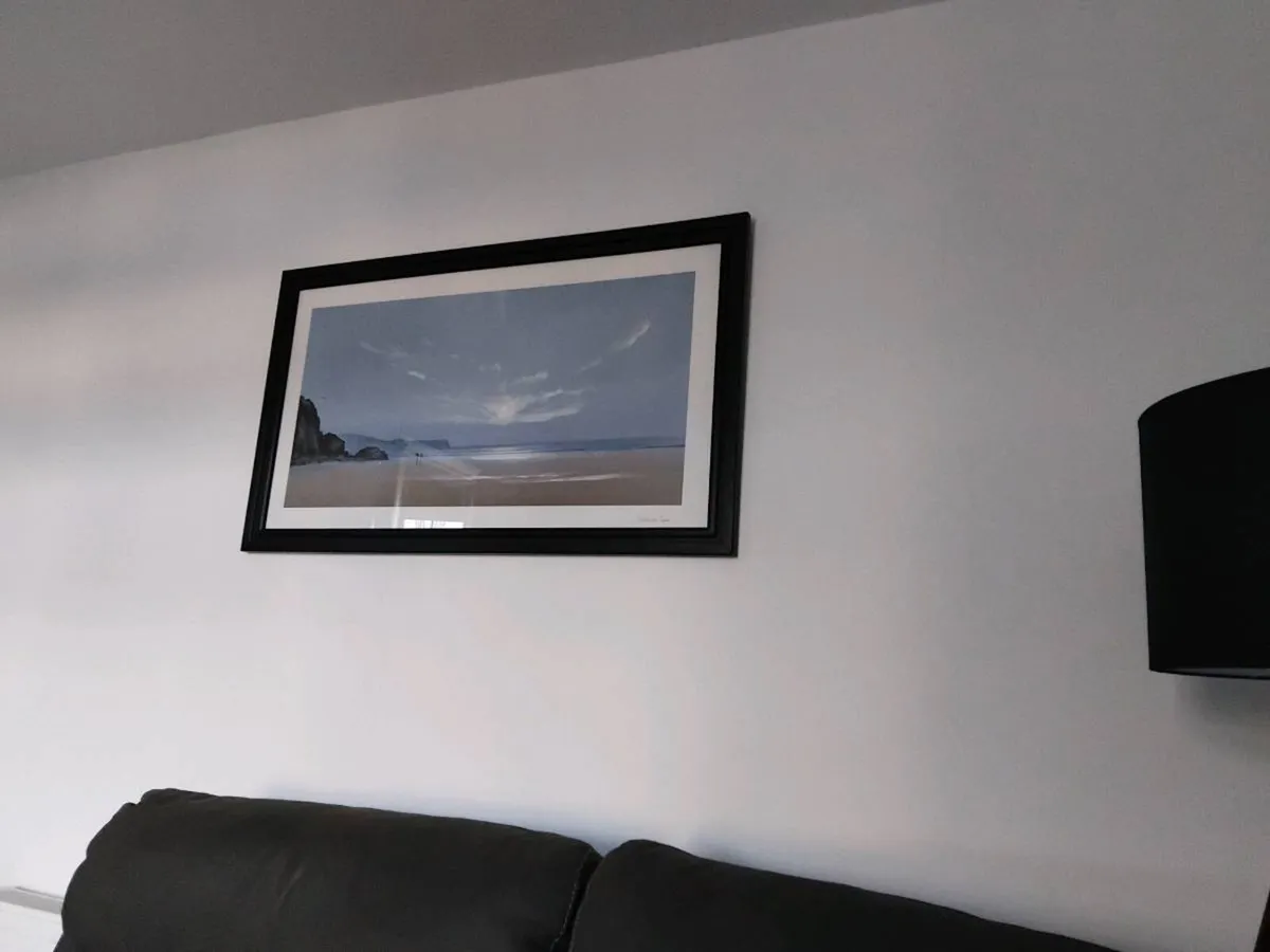 Lovely Seascape print in glass frame - Image 1