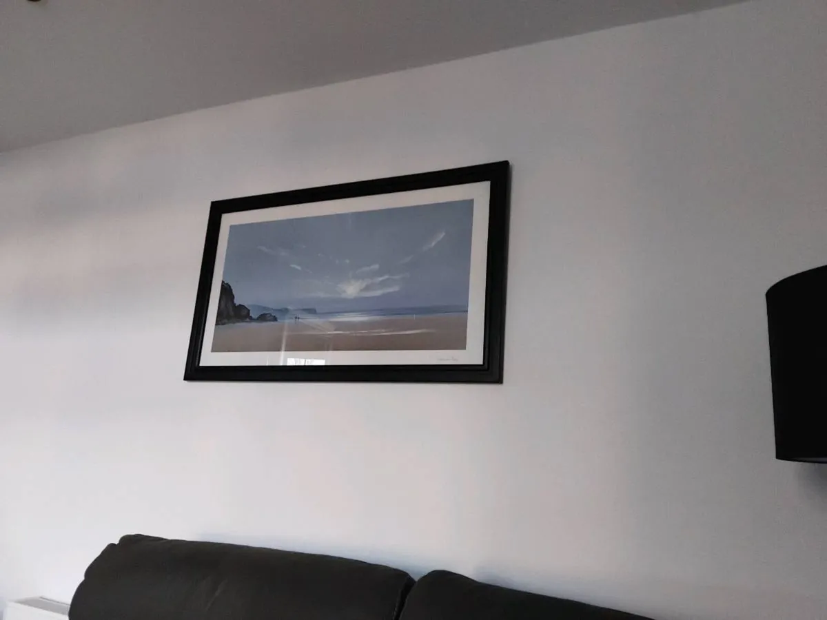 Lovely Seascape print in glass frame - Image 2