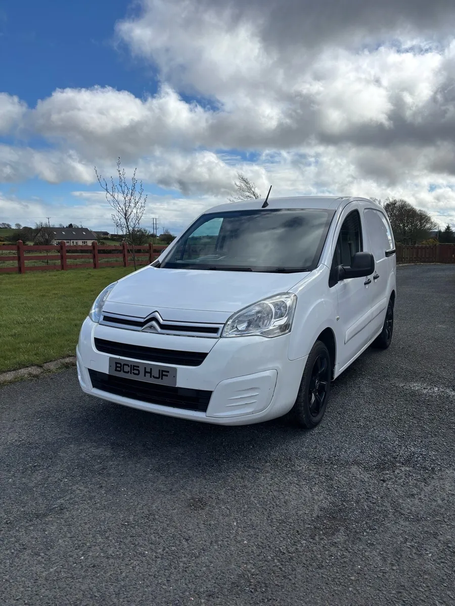 2015 Citroen berlingo 3 seater - Image 1