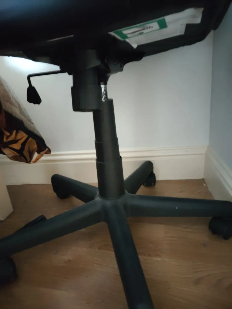 Office chair - Image 2