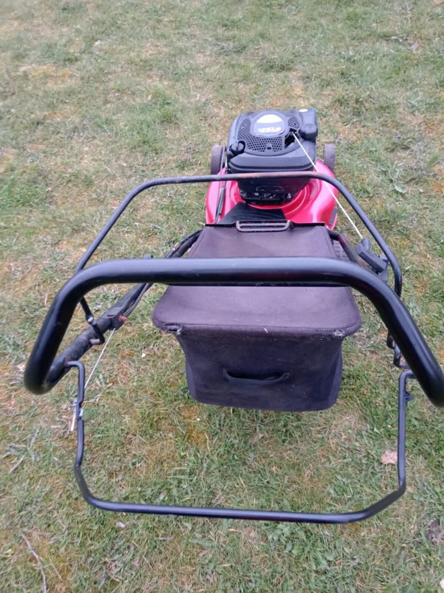 Lawnmowers - Image 3