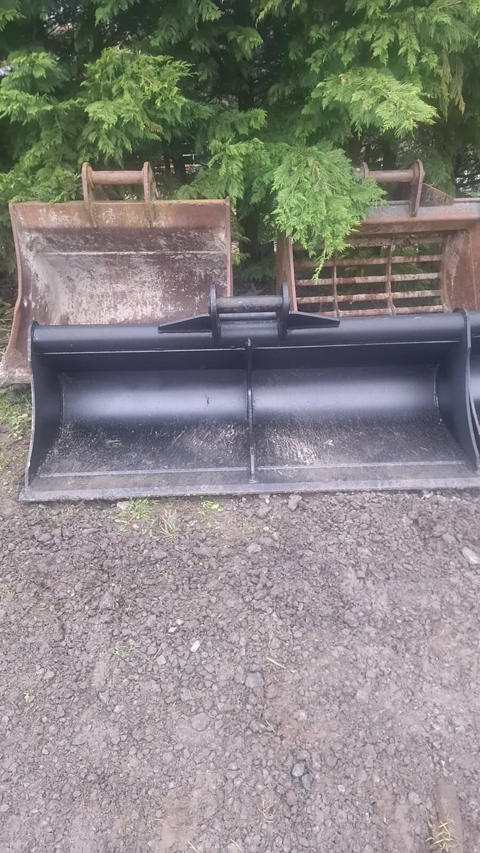 Buckets Ditching grading digging etc - Image 2