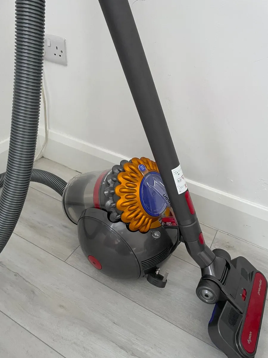Dyson Vacuum Cleaner - Image 1