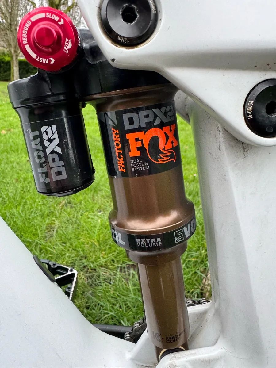 Cube stereo Carbon - Image 3