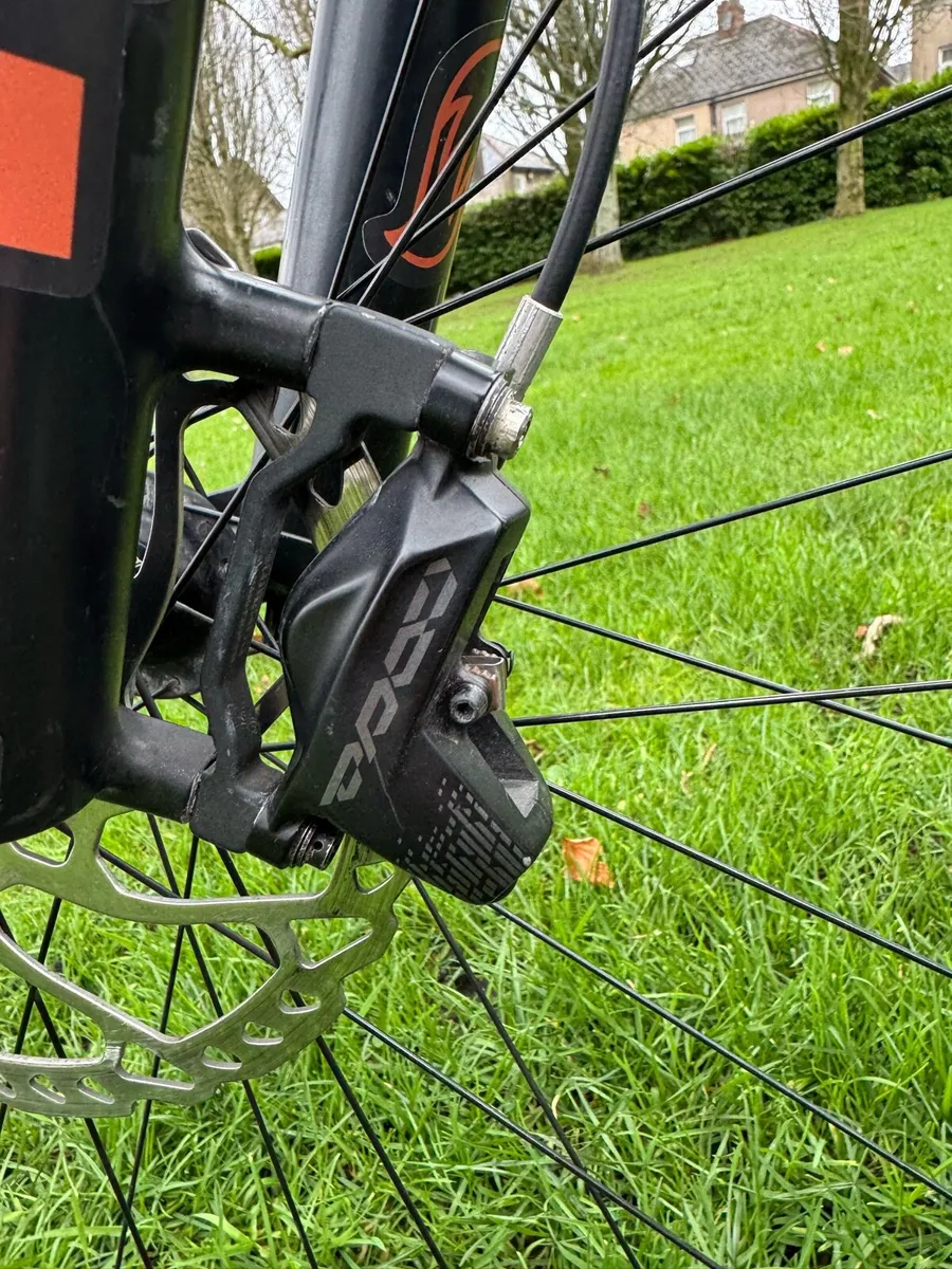 Cube stereo Carbon - Image 4