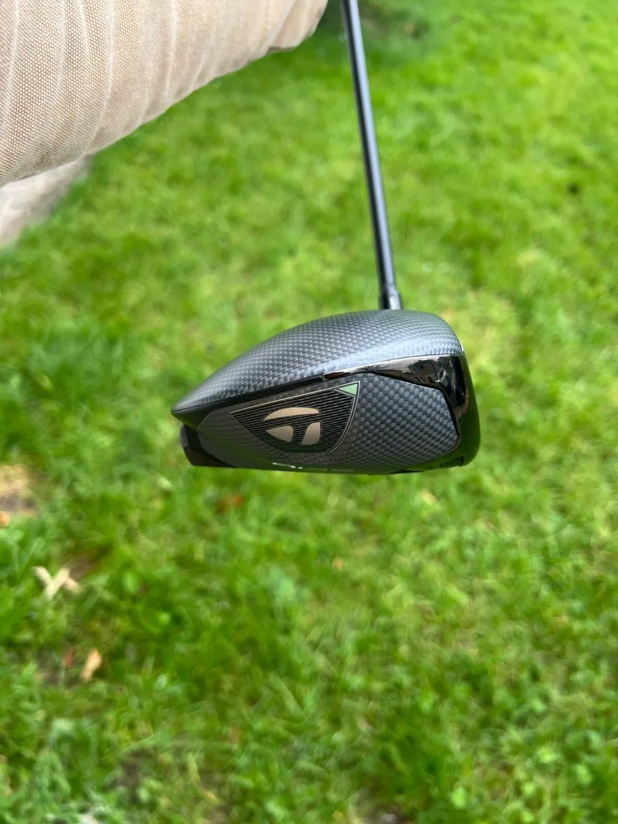 Taylormade Qi35 LS Driver Xstiff - Image 4