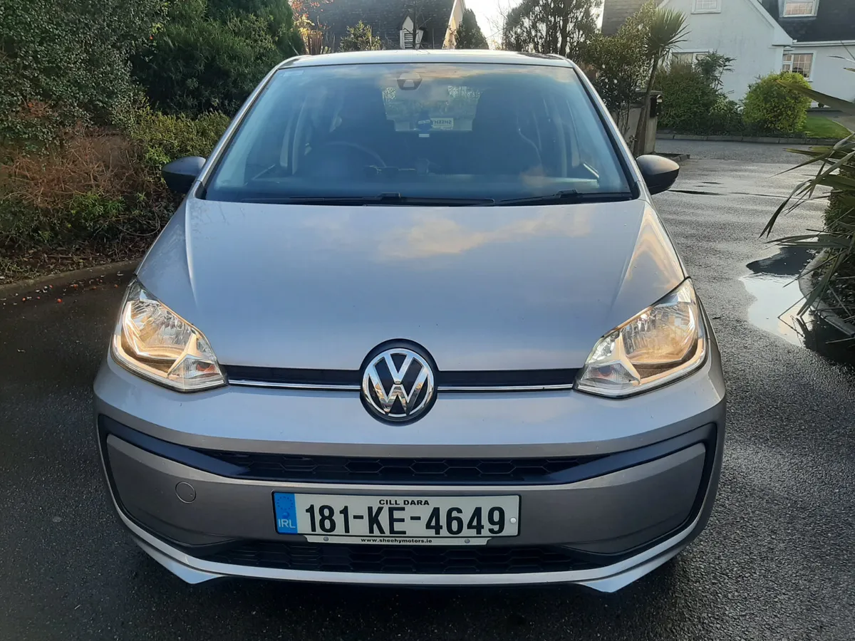 VW UP 1 LITRE ,1 OWNER MANUAL - Image 3