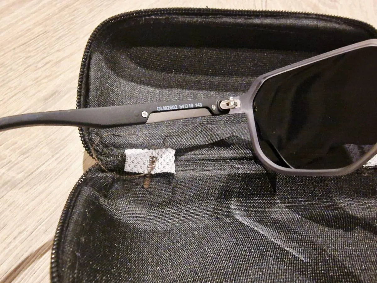 Italian old money sunglasses - Image 4