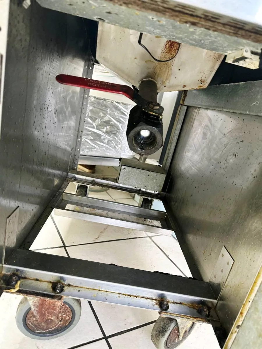 Anets GoldenFry Commercial Deep Fryer – Heavy Duty - Image 3