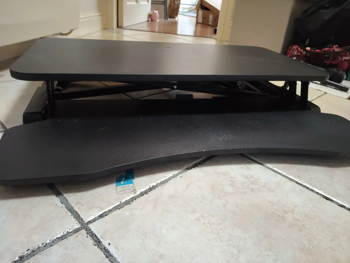 Desk raiser - Image 2
