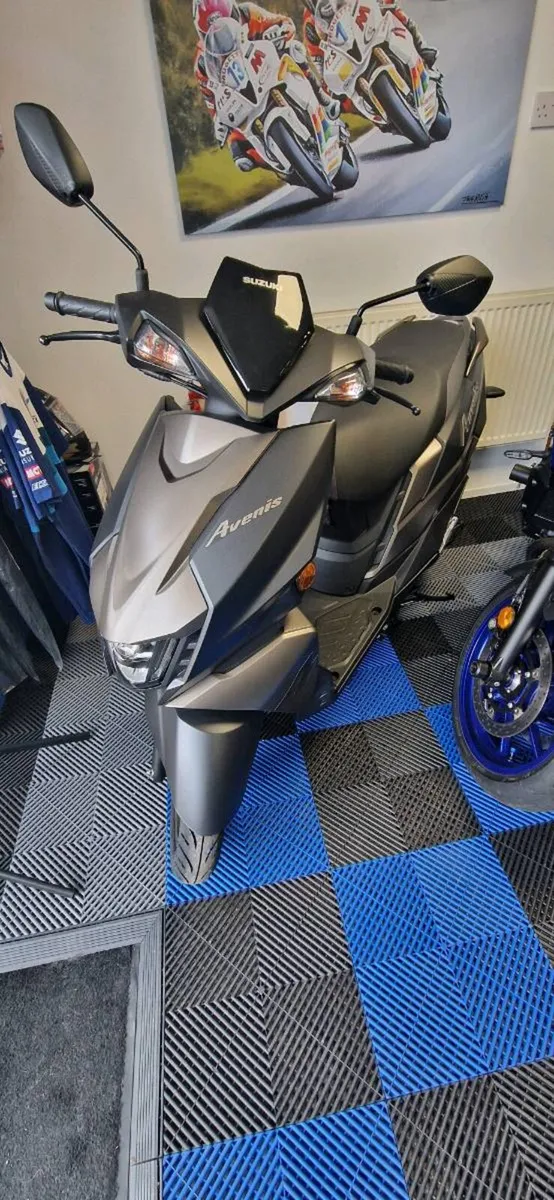 Suzuki Burgman 125 - Image 2