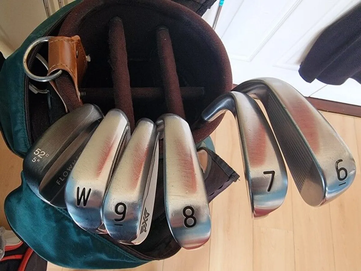 golf clubs - Image 1