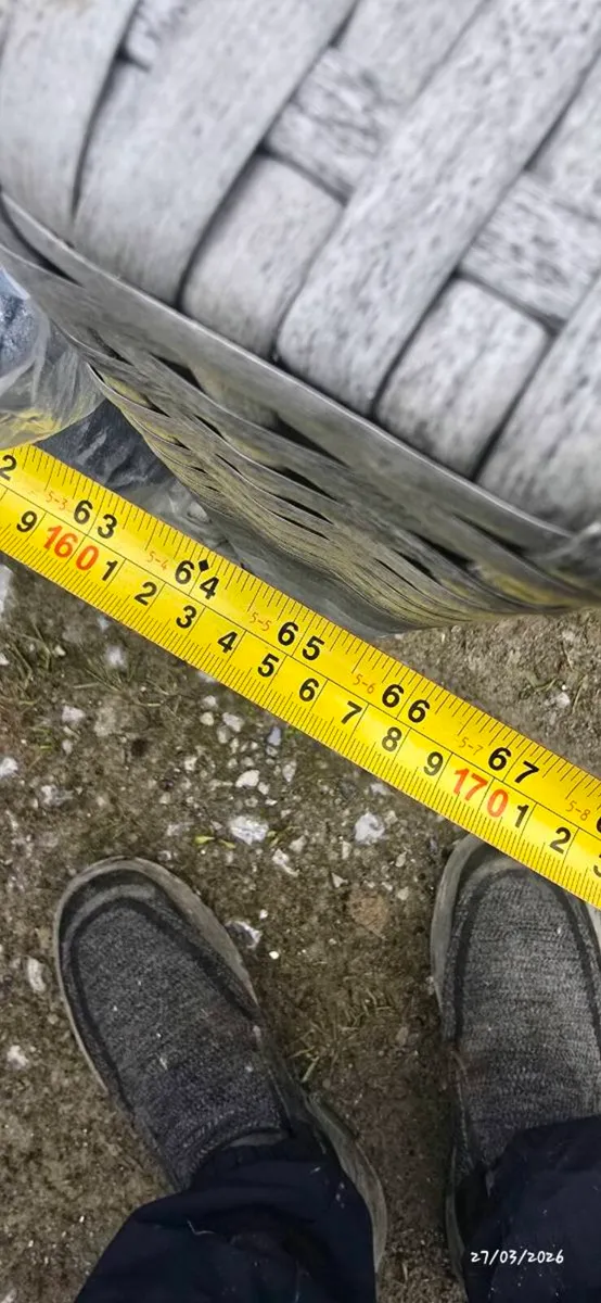 Garden furniture - Image 1