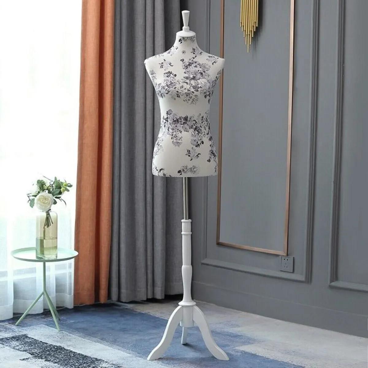 2 x New Mannequin Floral Shop Dummy. FREE Delivery - Image 4