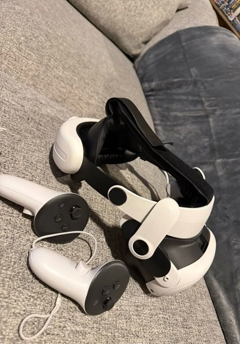 Meta quest 3 comes with upgraded strap with added battery - Image 1