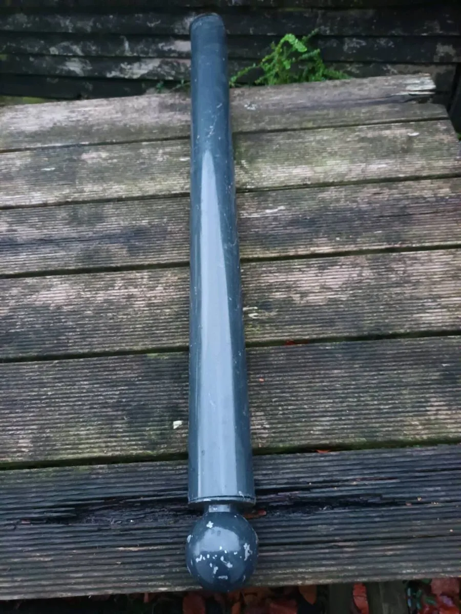 Steel bollard - Image 1