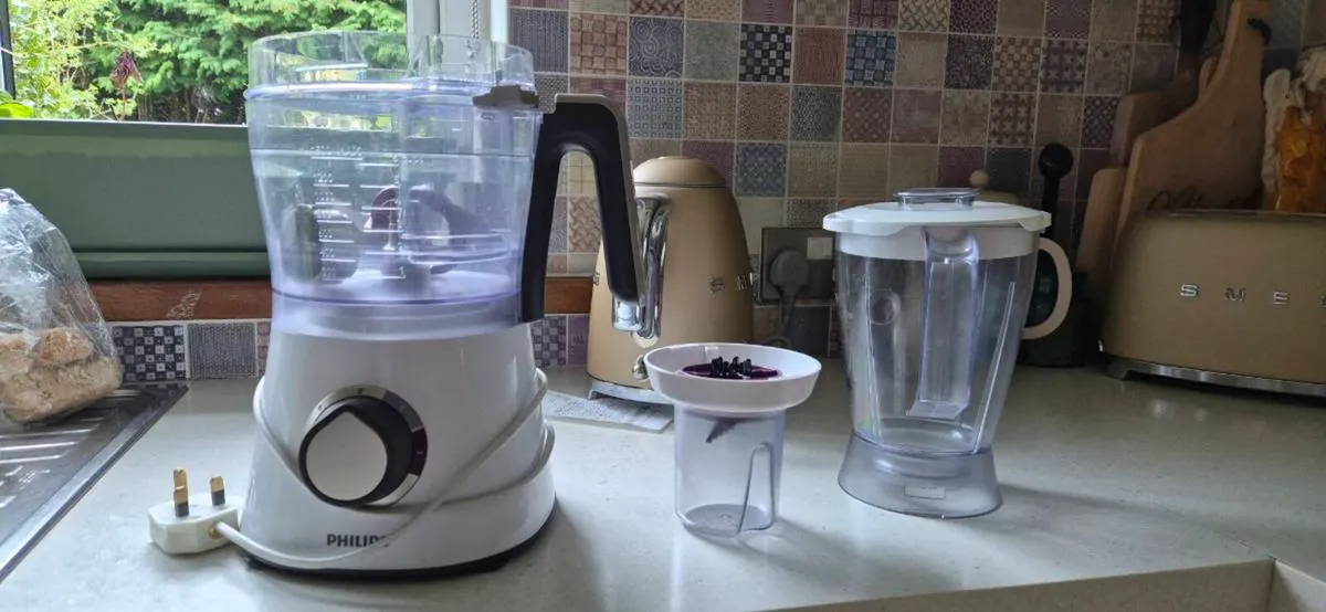 Food processor - Image 2