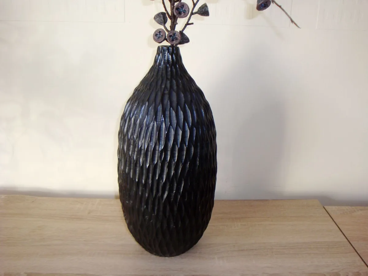 Black carved wood vase H38cm - Image 3