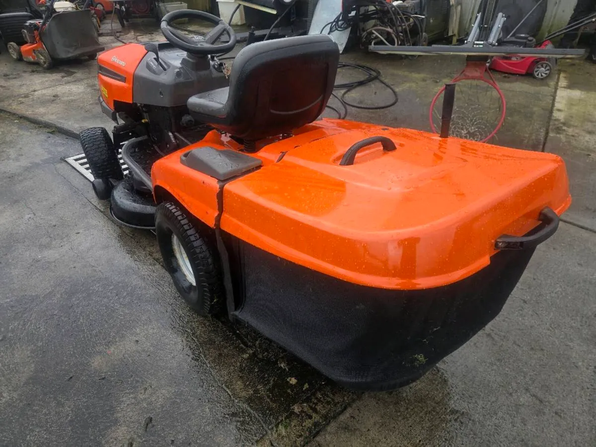 Husquvana lawnmower for sale - Image 2
