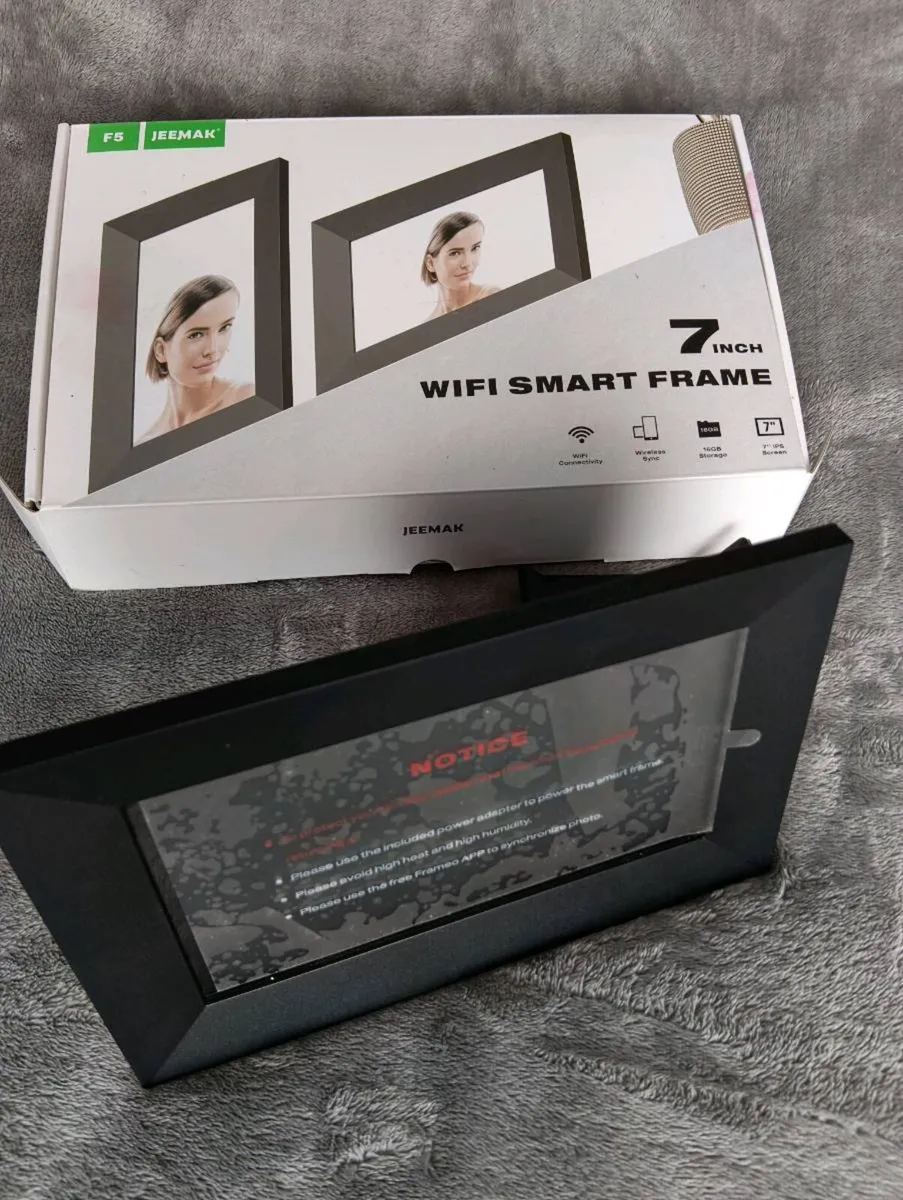 Photo Frame - Image 1