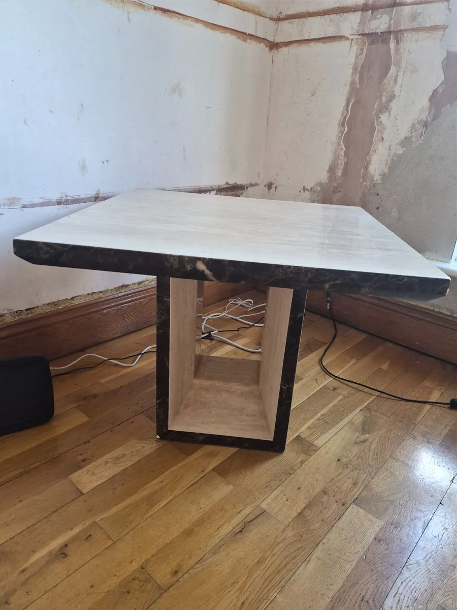 Stunning Marble table - Image 4