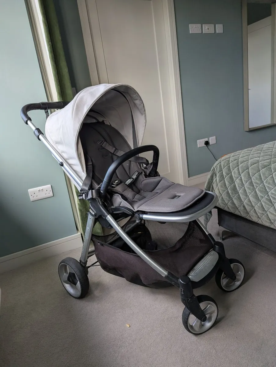 Pushchair and bassinet - Mama's & Papas - Image 2