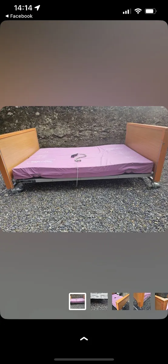 Hospital bed - Image 1