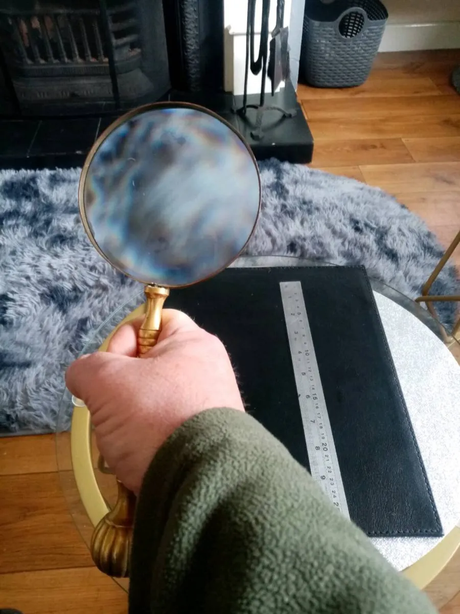 Antique Vintage Magnifying Glass - Image 4