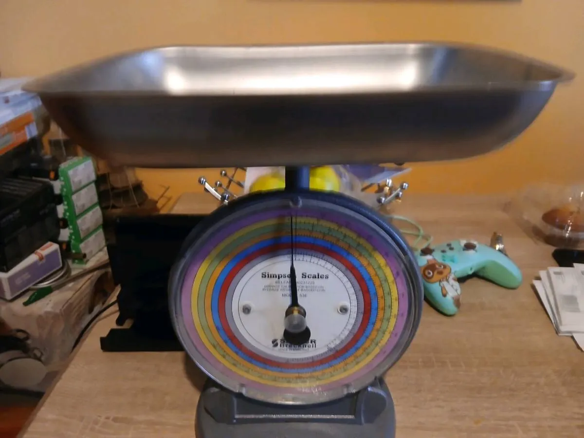 Vintage Post Office Scales - Image 1