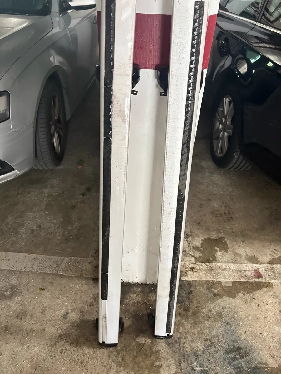 Thule Roof Rack - Image 2