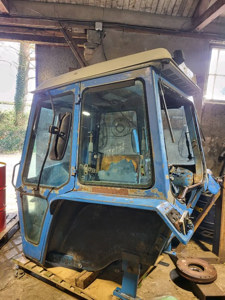 Ford Q Cab - Image 2