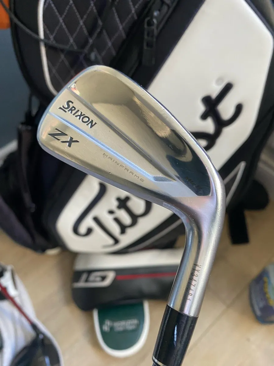 SRIXON driving iron 18 degree stiff - Image 3