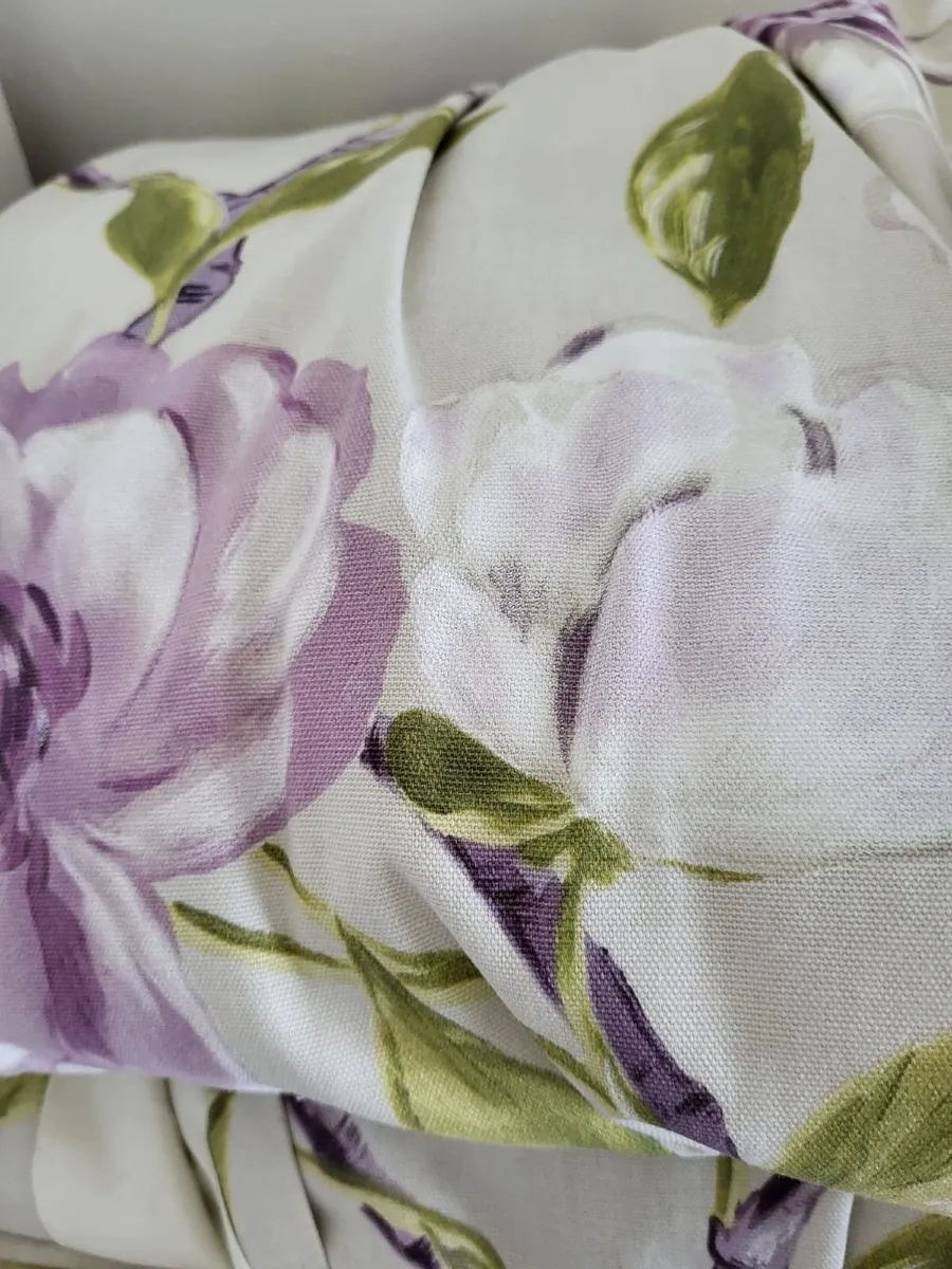 Curtains and pole free - Image 4