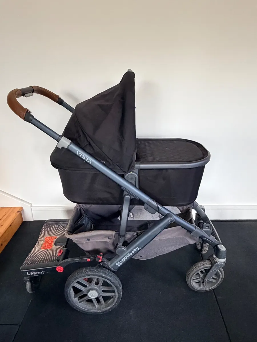 Uppababy Vista travel system - complete set - Image 2