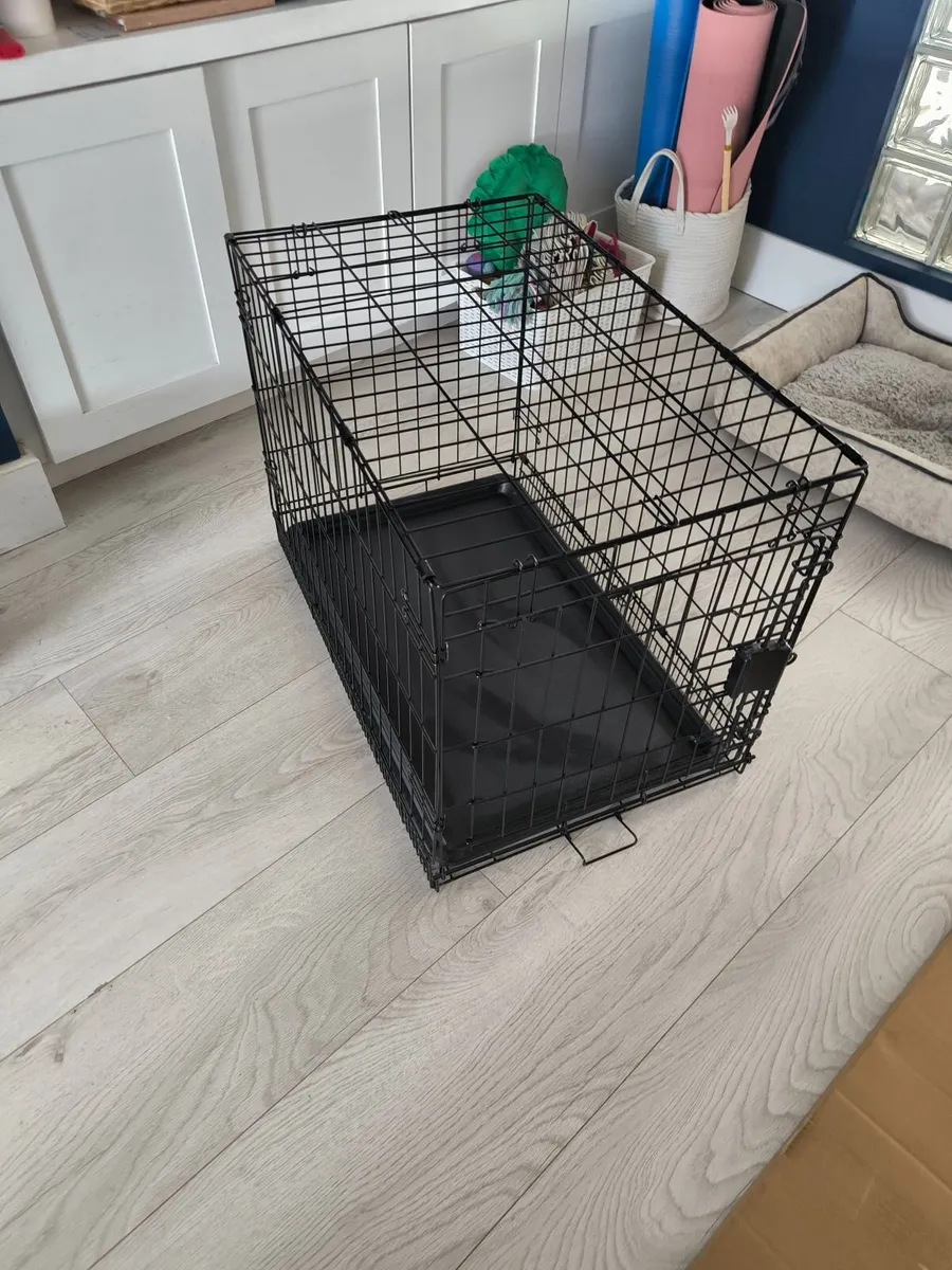Dog crate - Image 1