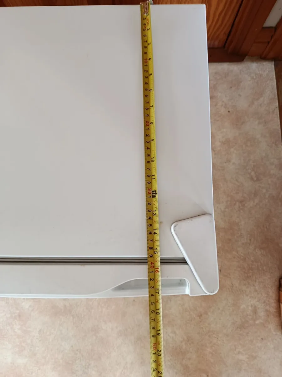 Counter top mini fridge . Gorey Co Wexford - Image 3