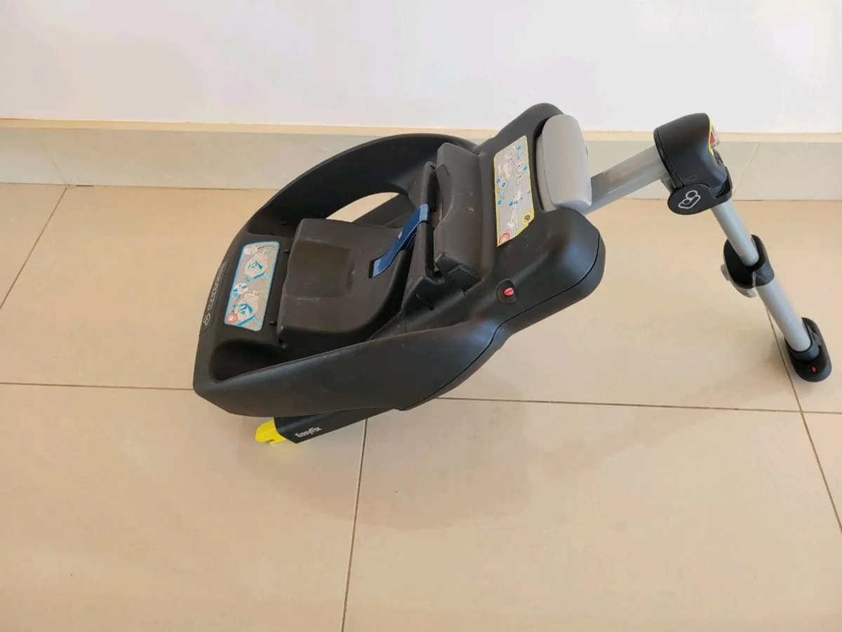 Maxi cozy isofix base