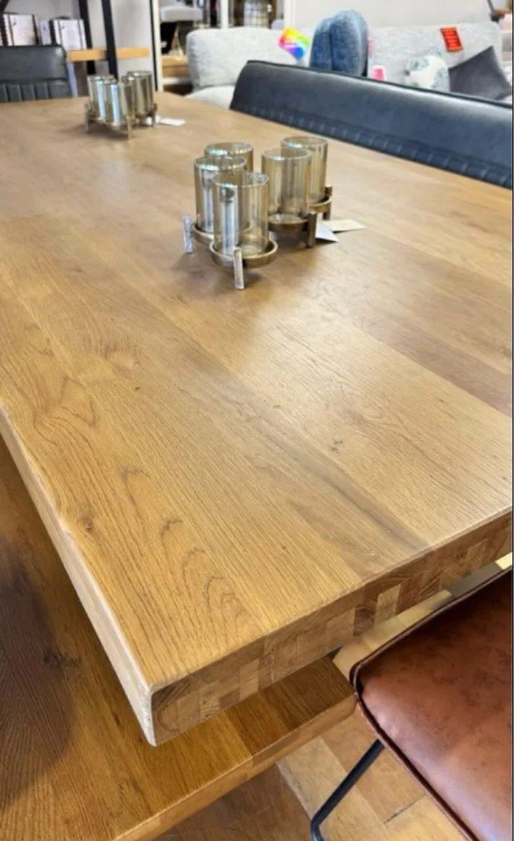 180cm Solid Oak Dining Table Ex Display - Image 2